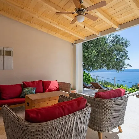 Favola 360 Photos-virtual Tour On Demand *