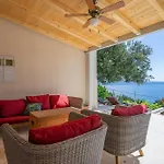 Favola 360 Photos-virtual Tour On Demand *