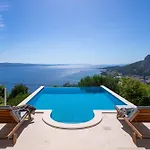 Favola 360 Photos-virtual Tour On Demand * Omis