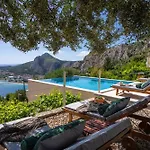 Favola 360 Photos-virtual Tour On Demand *