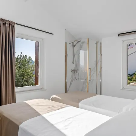 Favola 360 Photos-virtual Tour On Demand Vila