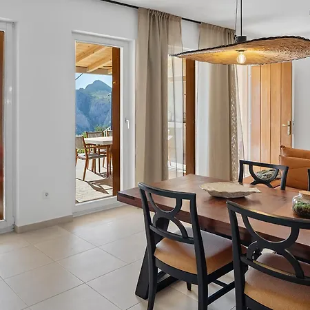 Favola 360 Photos-virtual Tour On Demand Vila Omiš
